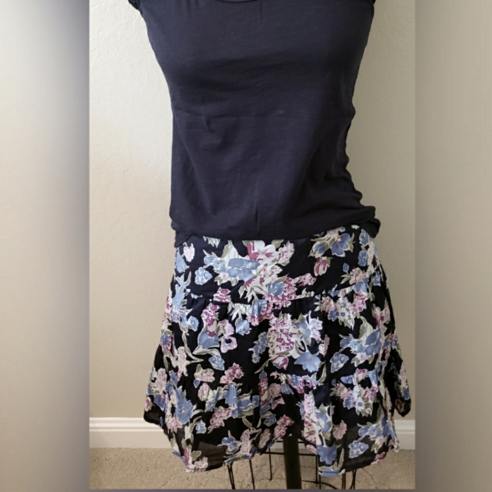 LOFT Tiered A line Skirt